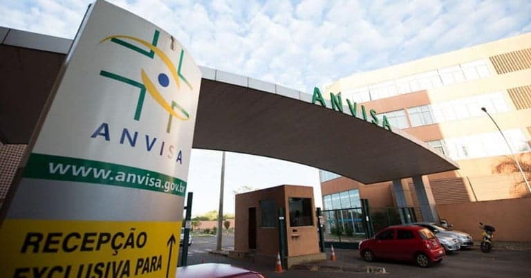 Anvisa autoriza fabricação de vacina com insumo 100% nacional