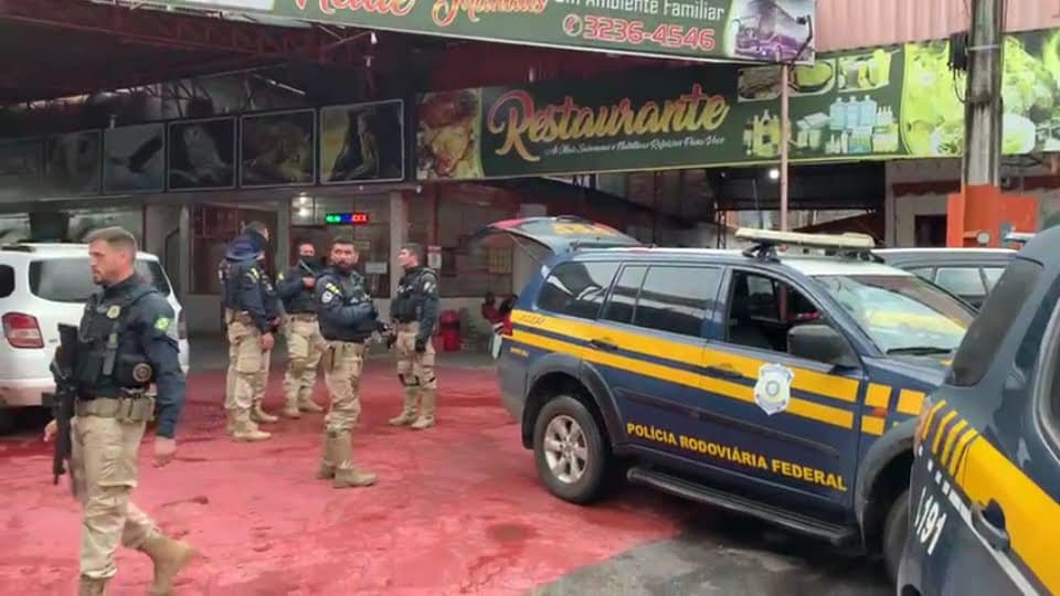 Veja vídeo: Polícia Federal investiga tráfico internacional de pessoas em Manaus