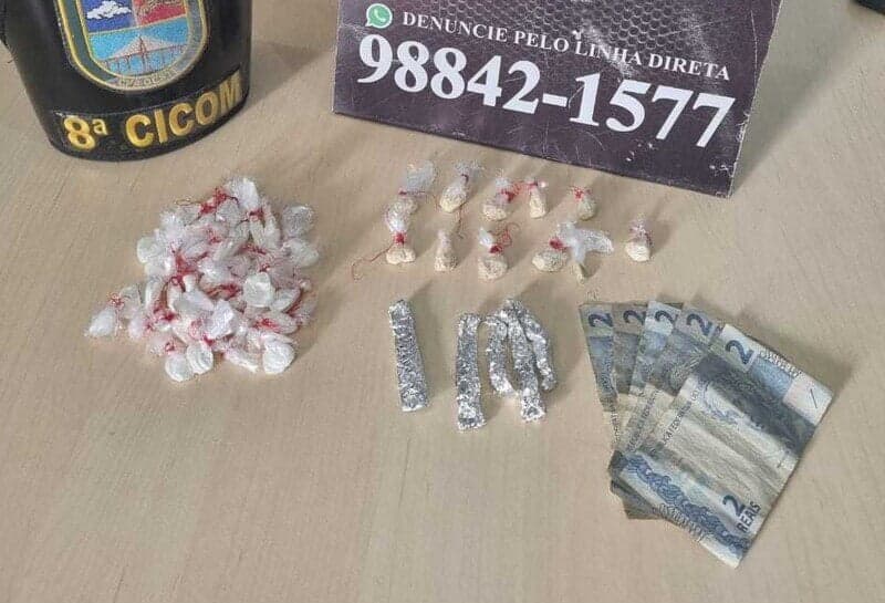 Policiais apreendem adolescente e prendem dois homens por tráfico de drogas