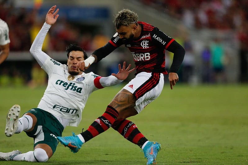 Brasileirão: Flamengo empata com o Palmeiras e desperdiça chance de assumir a liderança do campeonato