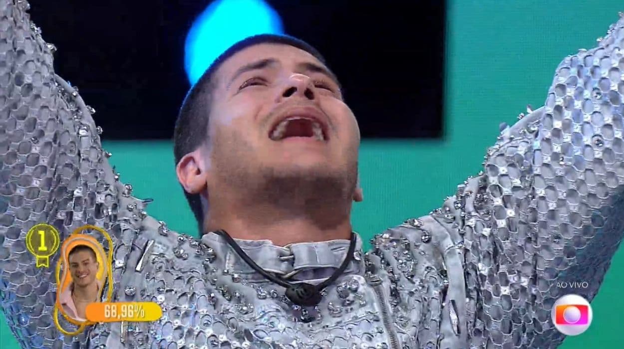 Arthur Aguiar é o campeão do BBB22