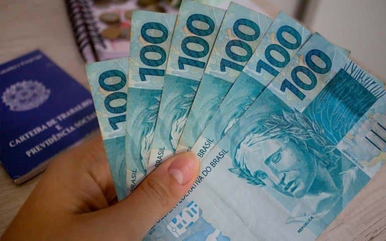 Quarto ano seguido sem aumento real no salário mínimo de 2023