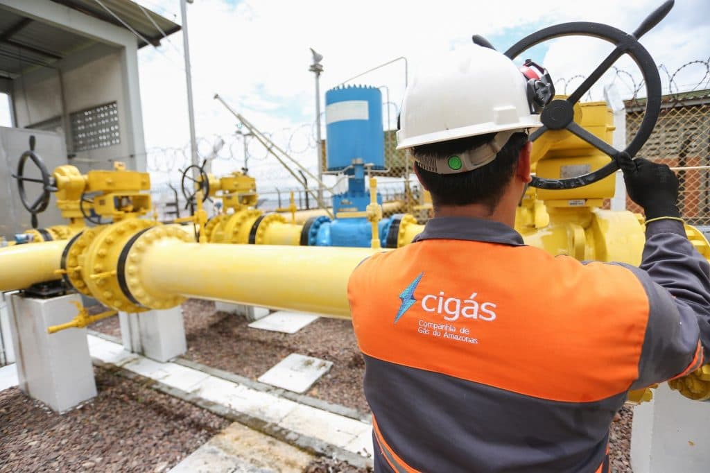 Deputados alertam sobre manobra de empresário que deve prejudicar setor de gás no Amazonas