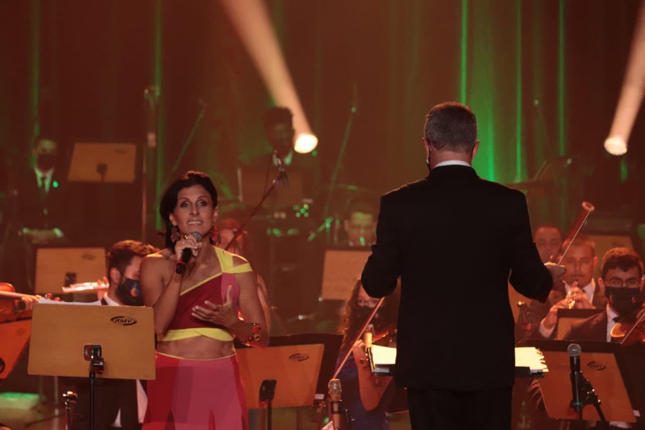 Solista italiana se apresenta no Festival Amazonas de Ópera neste sábado (14)