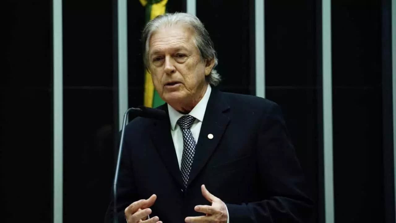 União Brasil lança Luciano Bivar como pré-candidato à Presidência da República