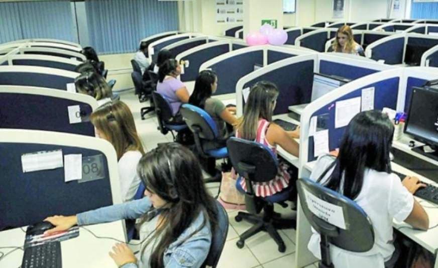 Anatel vai punir telemarketing que usar robôs para fazer mais de 100 mil chamadas