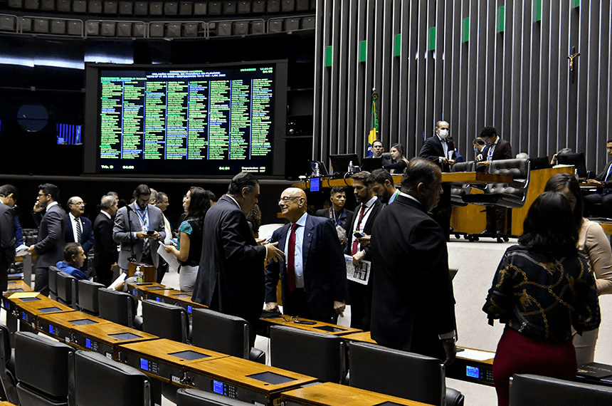 Vetos às leis de cultura são derrubados e setor receberá R$ 3 bilhões