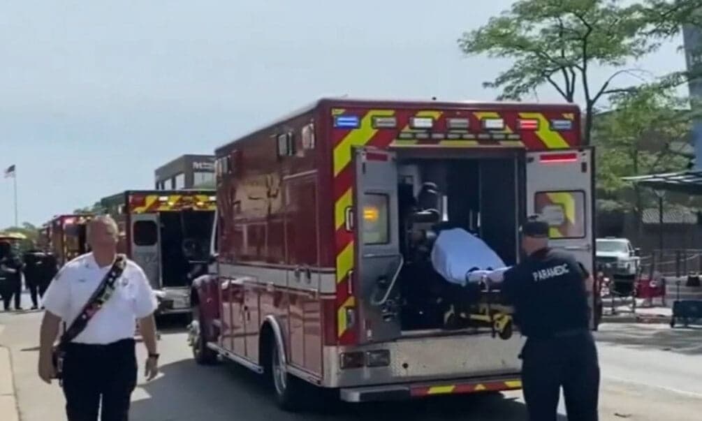 Tiroteio em desfile de 4 de julho deixa mortos e feridos em Illinois