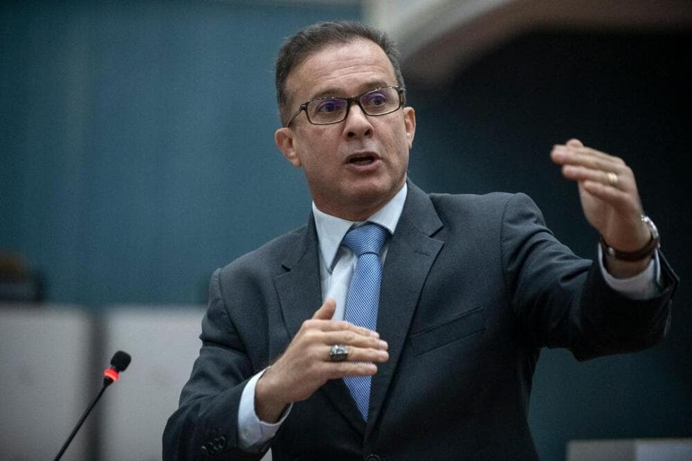 Chico Preto anuncia candidatura avulsa ao Senado