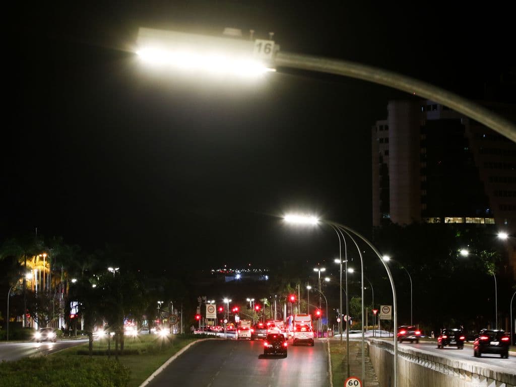 Caixa espera firmar 150 PPPs municipais em iluminação e resíduos