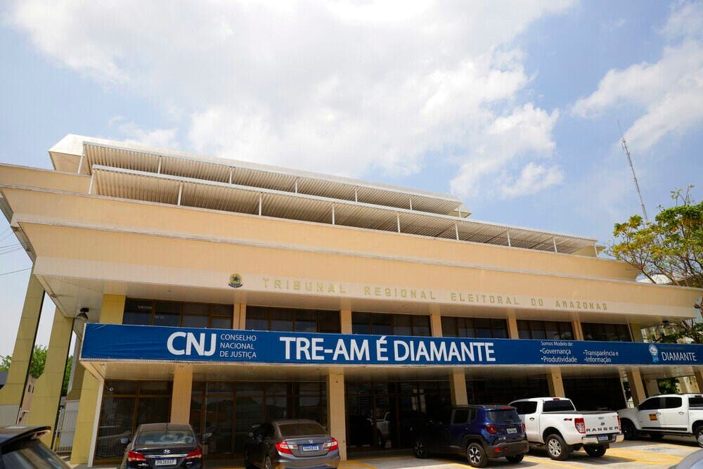 TRE-AM encerra prazo para análise de candidaturas
