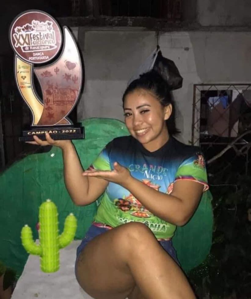 Vítima da queda de alegoria, cirandeira morre aos 24 anos