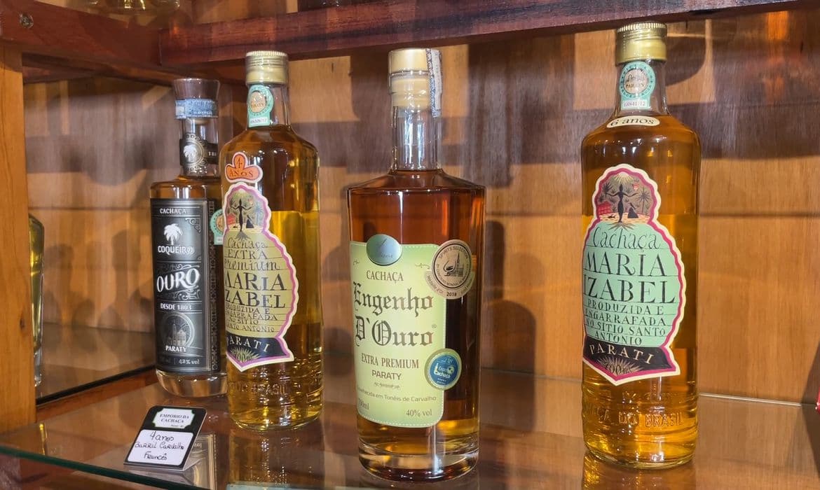 Cachaça: selo atesta qualidade do produto de Paraty
