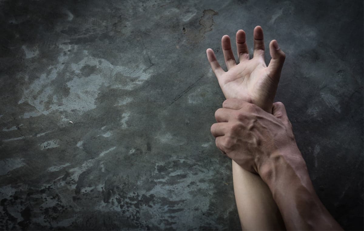 Homem é preso por estupro de adolescente de 17 anos