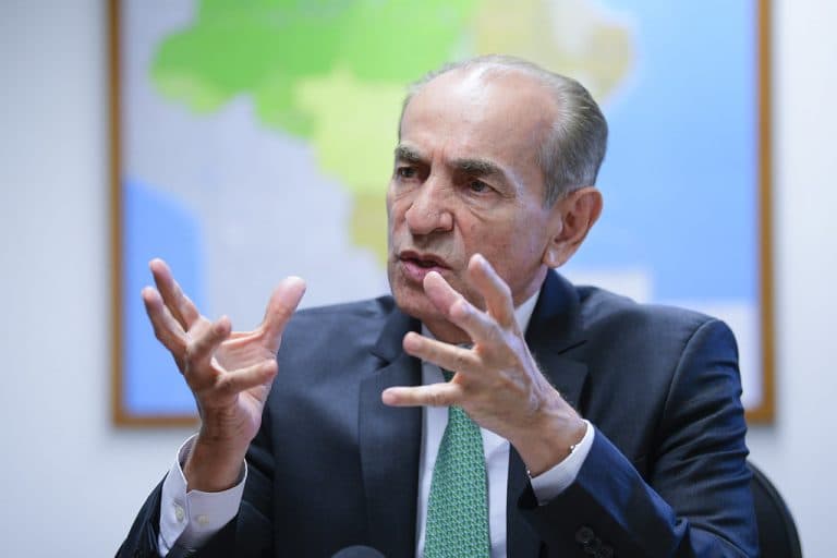 Comissão de orçamento recebe relatórios até este domingo