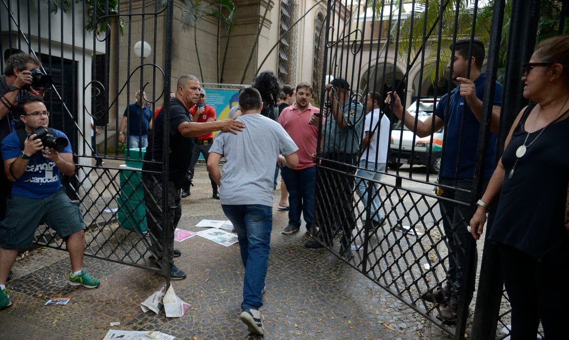 Enem 2022 será reaplicado em 10 e 11 de janeiro