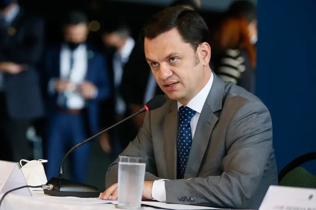 Defesa de Anderson Torres descarta possibilidade de delação