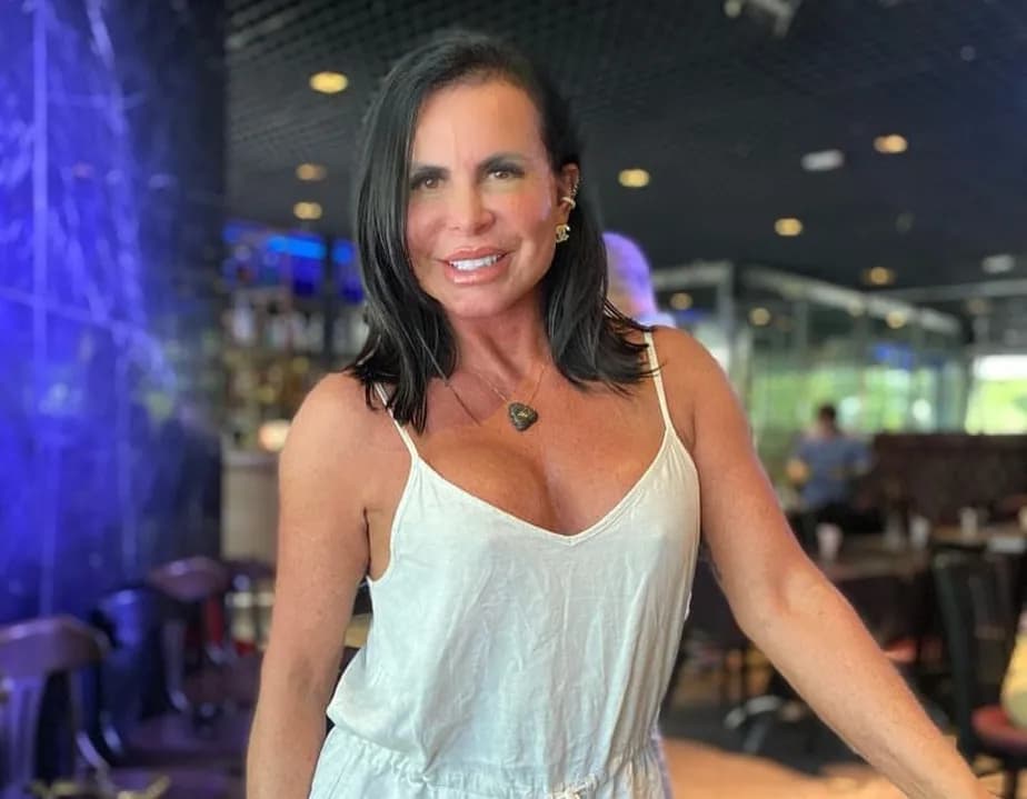 Após briga com vizinhos, Gretchen vai se mudar do Brasil