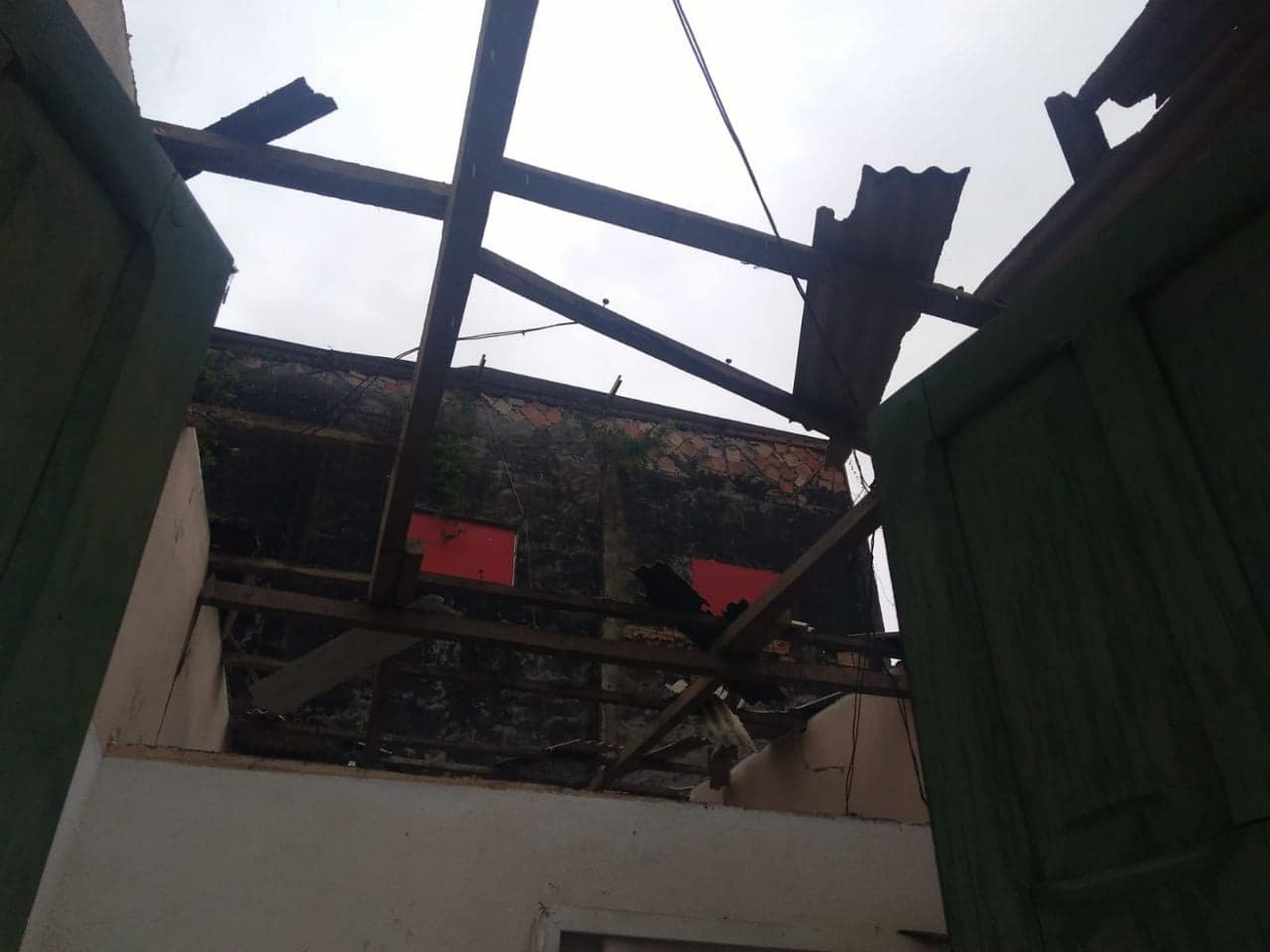 Explosão causada por gás deixa idoso ferido em Manaus