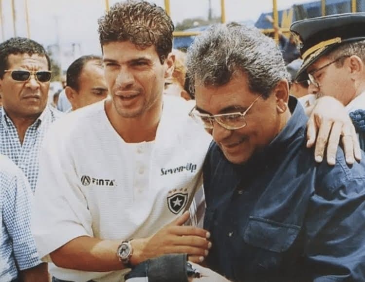 Maracanã presta 1 minuto de silêncio em homenagem a Amazonino Mendes