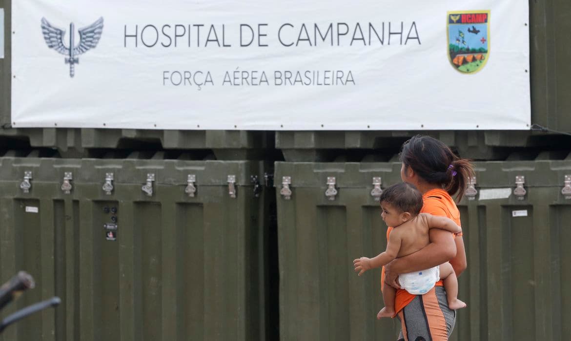 Relatos apontam 30 casos de jovens yanomami grávidas de garimpeiros