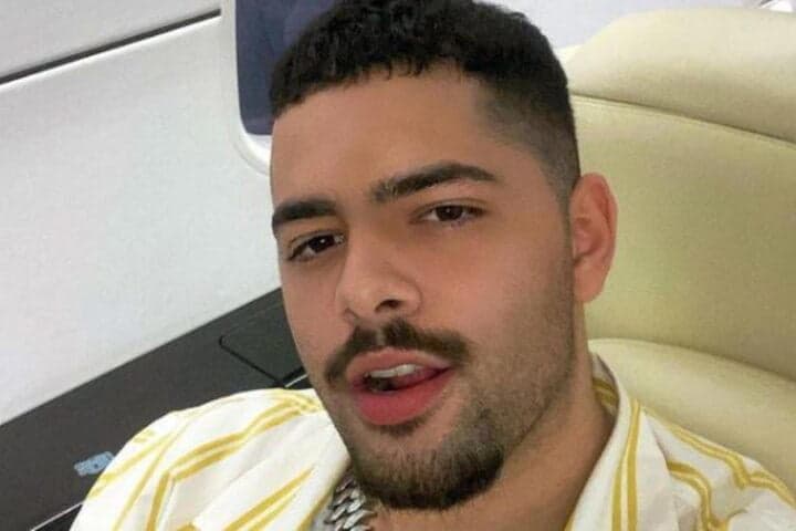 Durante show no Lollapalooza DJ Pedro Sampaio assume bissexualidade