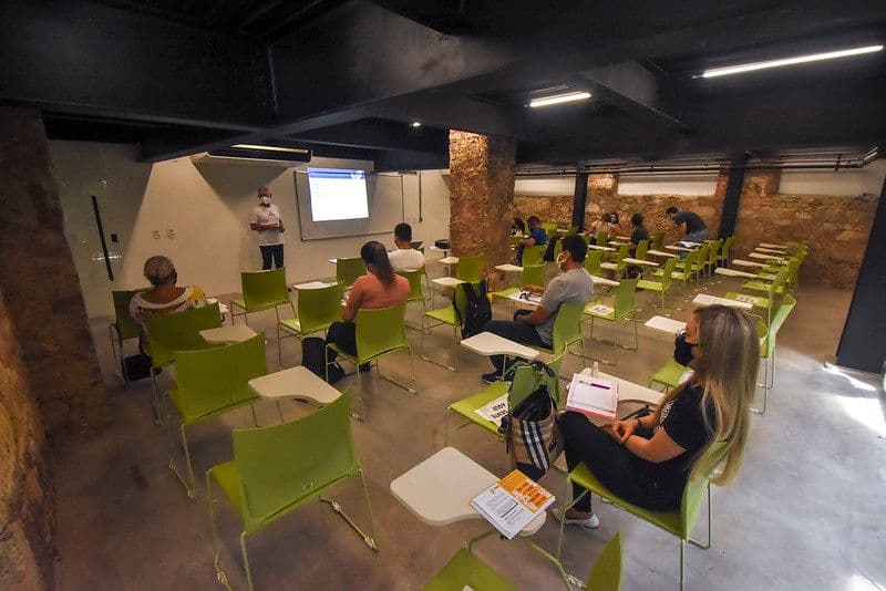 Com 2 mil vagas, programa ‘English Manaus’ é lançado nesta sexta-feira