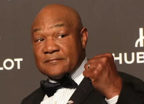 Ex-campeão mundial de boxe, George Foreman é acusado de abuso sexual