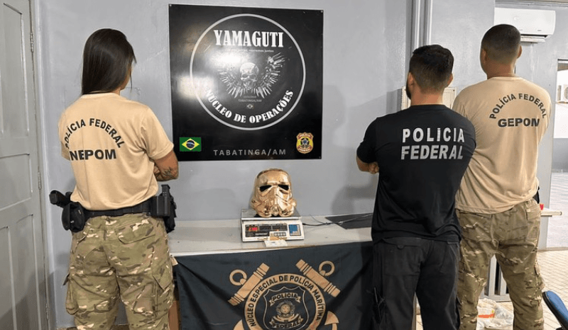 No AM, mulher é presa por transportar cocaína em capacete do Star Wars