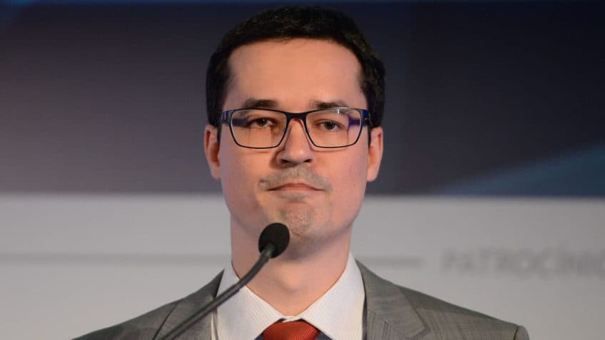 TSE adia julgamento do registro de candidatura de Deltan Dallagnol