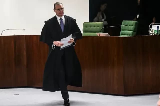 Zanin busca lideranças evangélicas para ter apoio na indicação ao STF