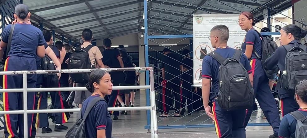 Professores do AM retornam às salas de aula, mas ressaltam estado de greve