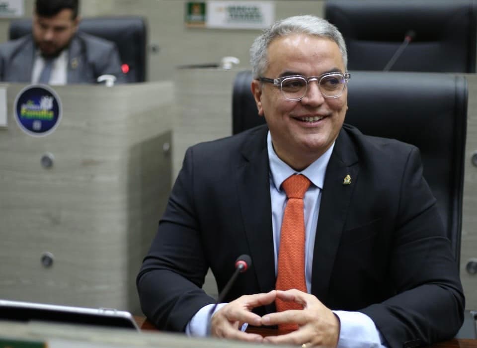 Projeto que obriga instalação do “botão do pânico” em ônibus de Manaus é aprovado