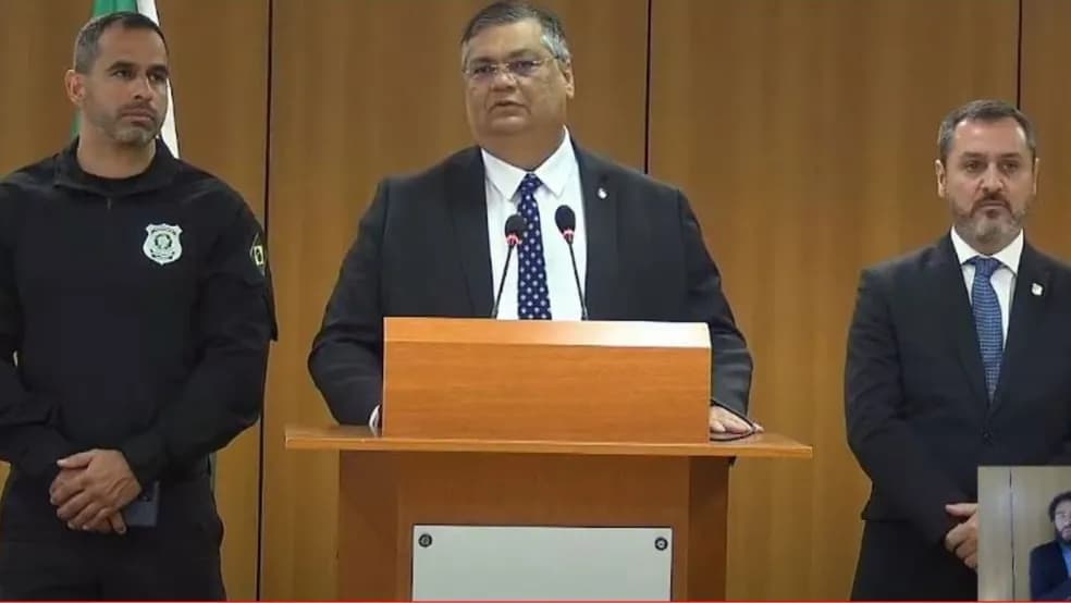 VÍDEO: Ministro da Justiça afirma que AM vive crise na segurança e que 13 presos ligados a facções serão transferidos