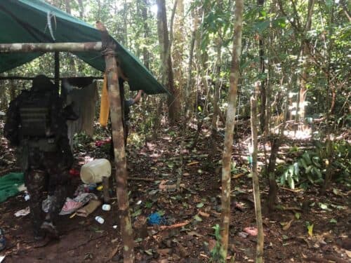 Exército troca tiros com garimpeiros ilegais e mulher acaba ferida, na Terra Indígena Yanomami