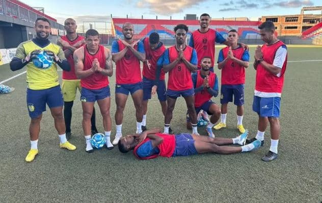 Publicação do Nacional após morte de jogador adversário gera polêmica; entenda