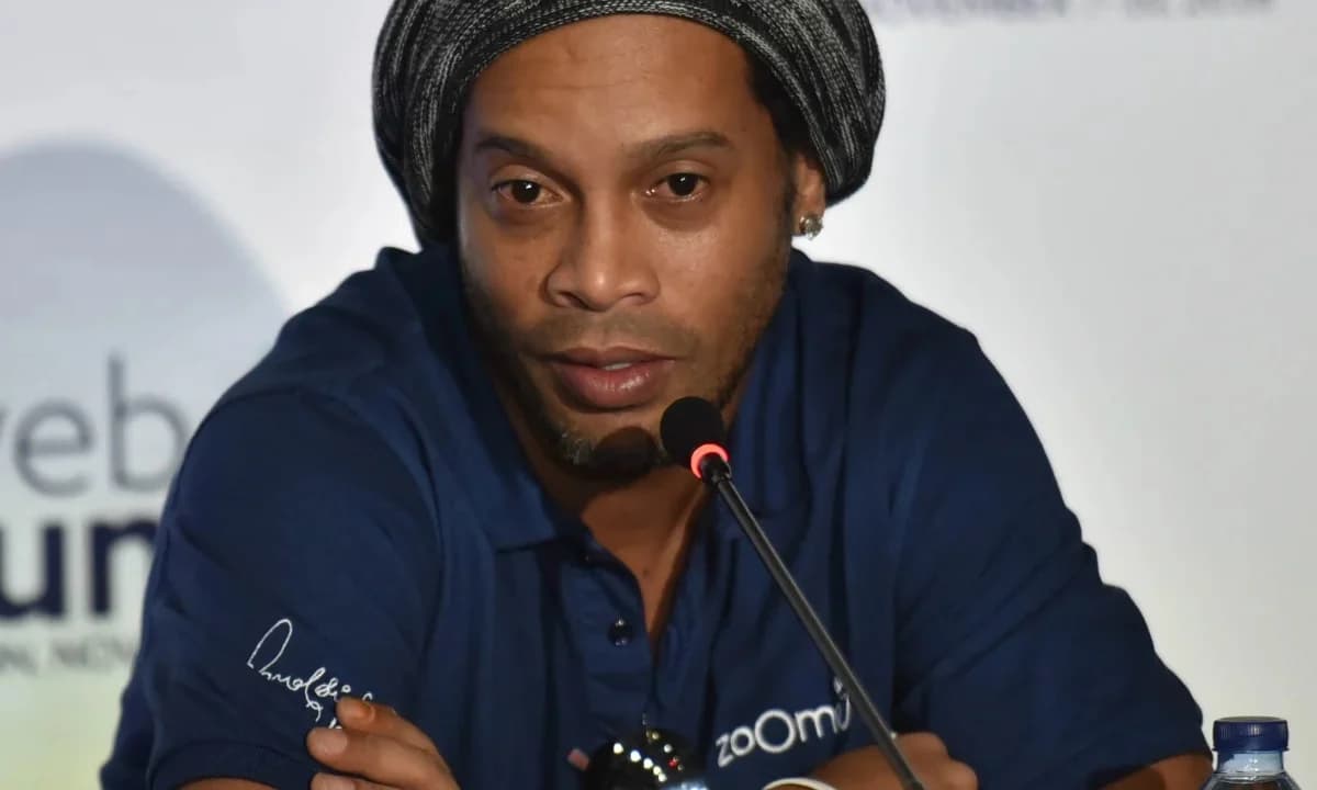 Ronaldinho Gaúcho é esperado nesta terça (22) para depor na CPI das Criptomoedas