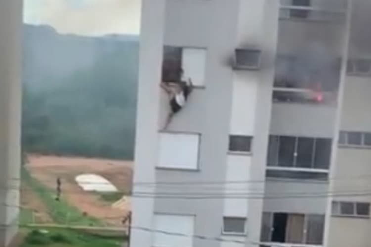 Criança que incendiou apartamento dos avós teria pesquisado “rituais de bruxaria” no celular
