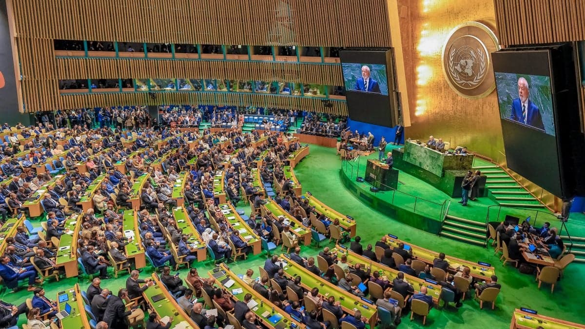 Após veto dos EUA, nova assembleia foi convocada à ONU