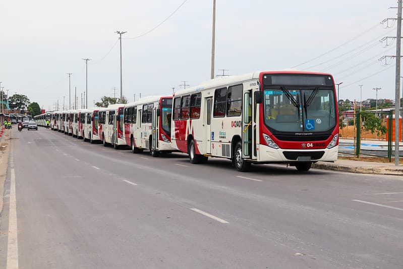 Prefeitura alcança marca de 300 ônibus novos entregues à frota de Manaus