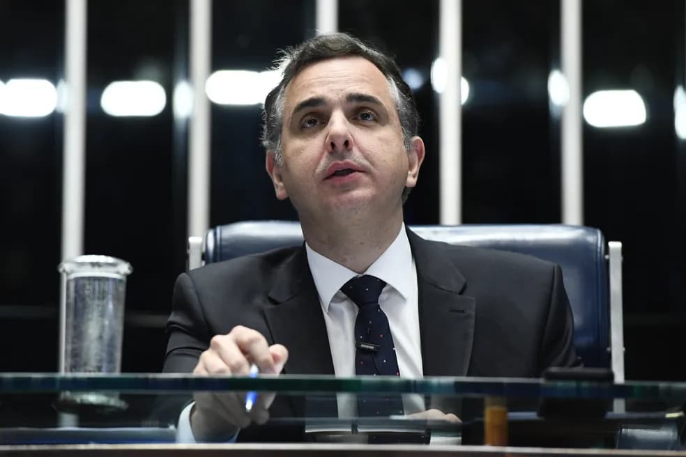 Pacheco defende PEC que limita poderes no STF