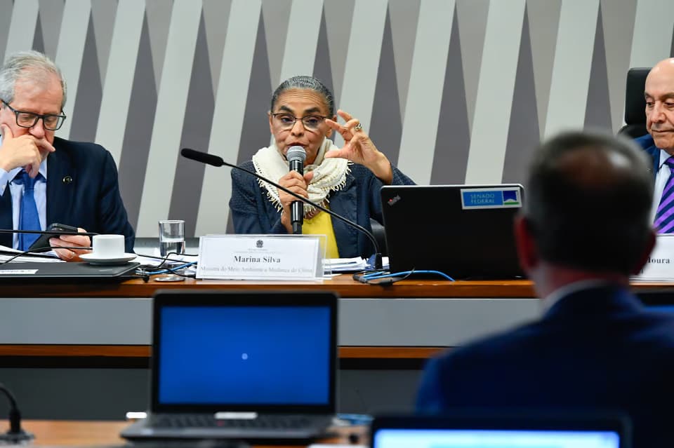 Marina Silva vai ao Senado após aprovação de mudanças no licenciamento ambiental