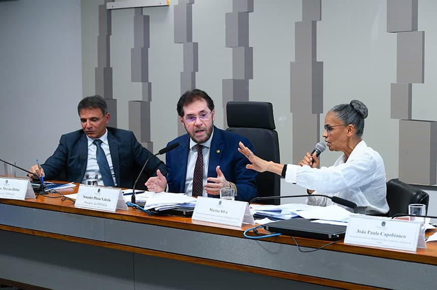 “Isso aqui não é a COP. Isso aqui é a CPI das ONG’s”, diz Plínio a Marina em meio a discussão