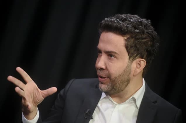 STF autoriza quebra de sigilos de André Janones por suspeita de rachadinha