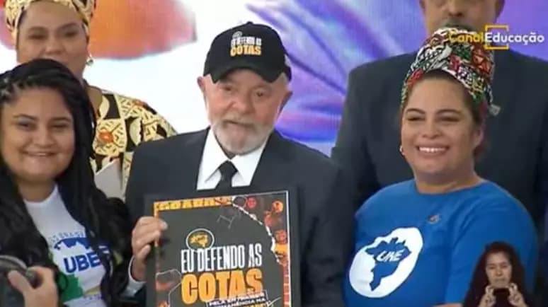 Lula sanciona atualizações na Lei de Cotas; veja mudanças