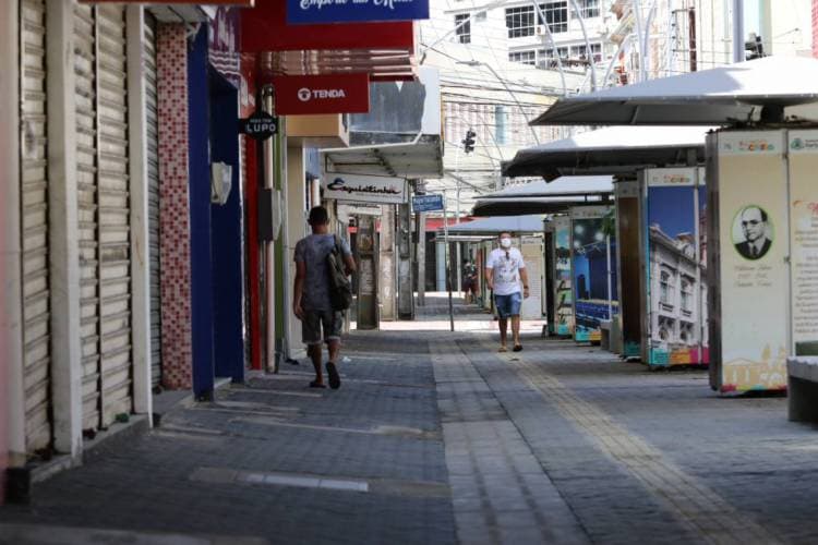 Ano de 2024 terá dez feriados nacionais e oito pontos facultativos; confira