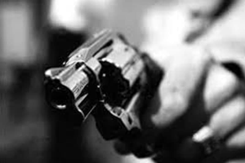 Trio assalta ônibus da linha 448 na zona Norte de Manaus