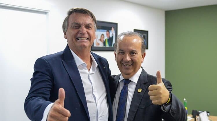 Bolsonaro estuda chances de reverter inelegibilidade, mas analisa opções ao Planalto
