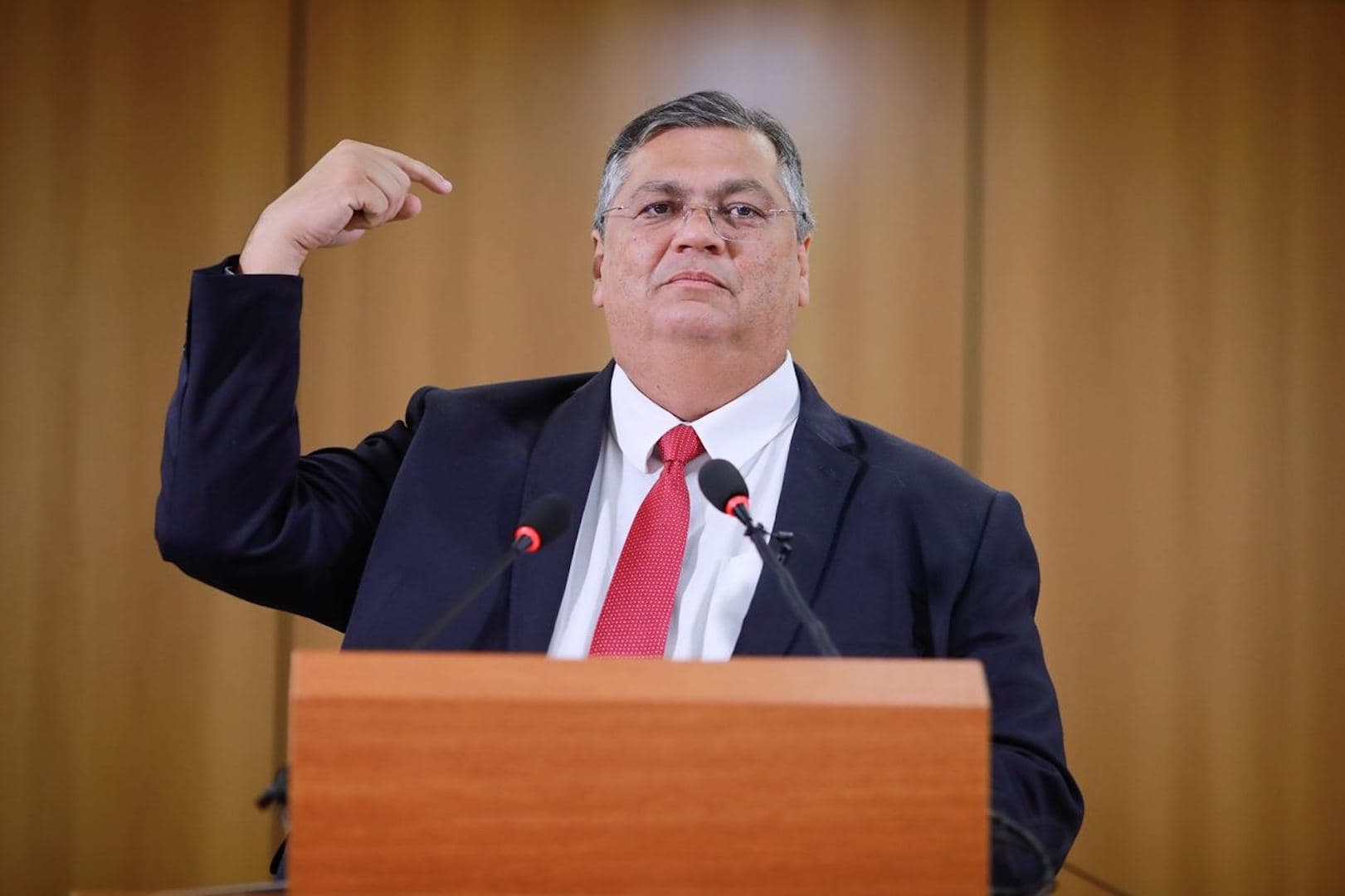 Dino pode herdar 344 ações no STF, caso seja aprovado pelo Senado