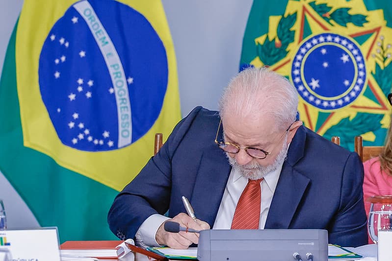 Lula sanciona Orçamento de 2024 e veta R$ 5,6 bilhões em emendas parlamentares